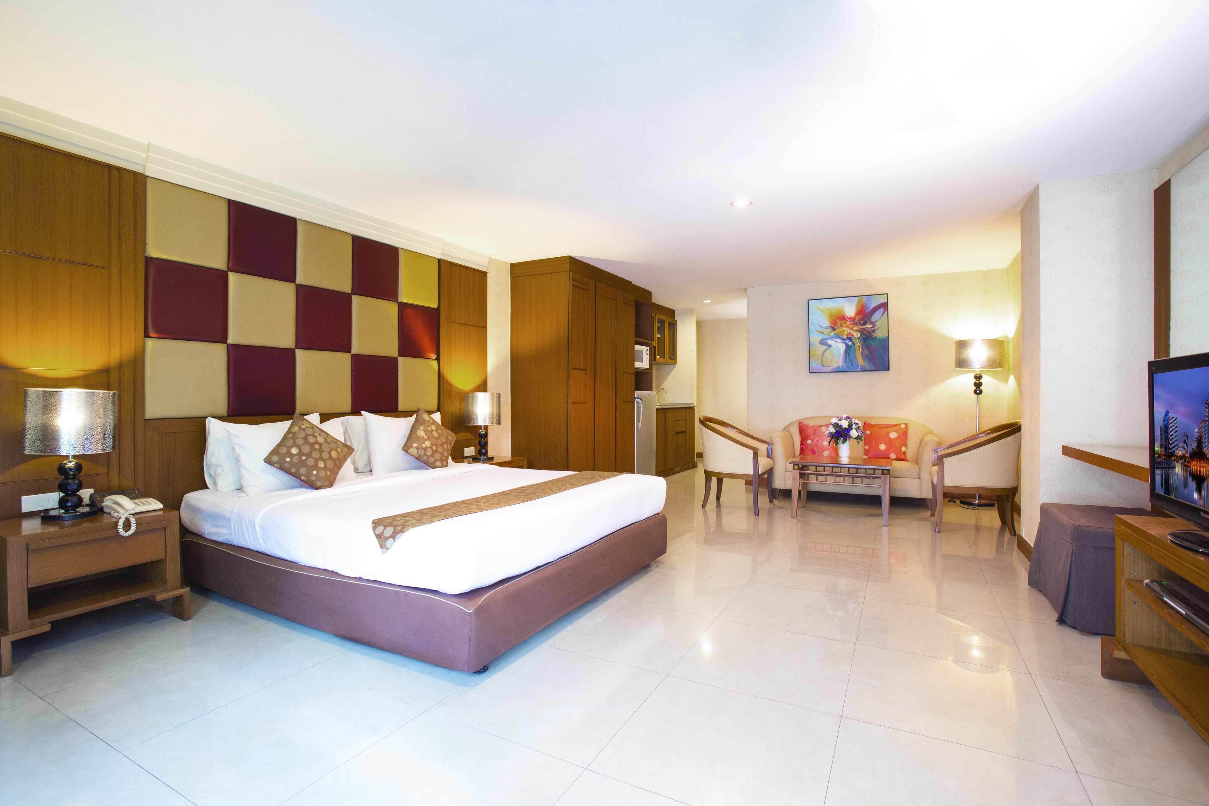 Bally Suite Sukhumvit Bangkok Esterno foto