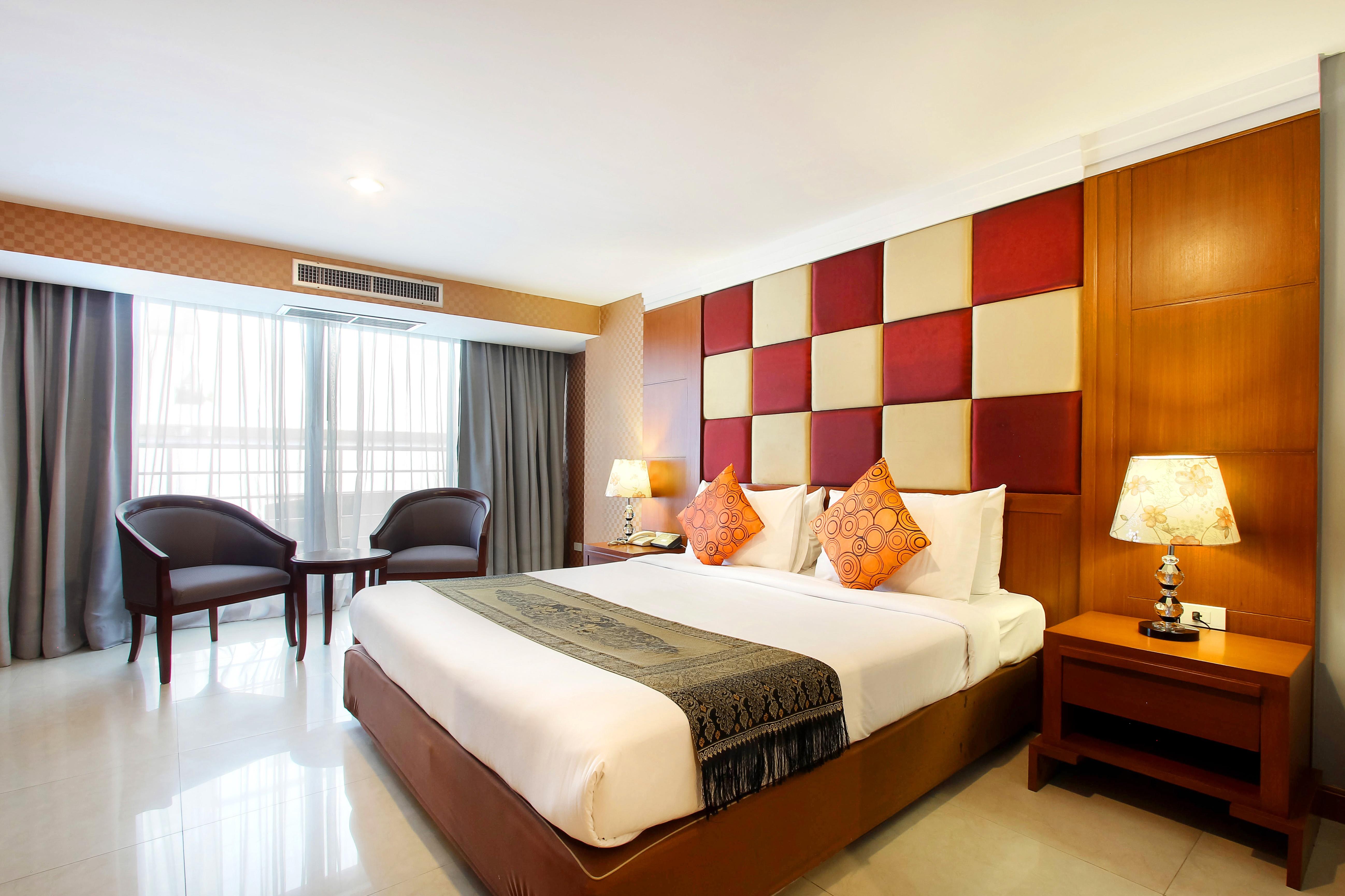 Bally Suite Sukhumvit Bangkok Esterno foto